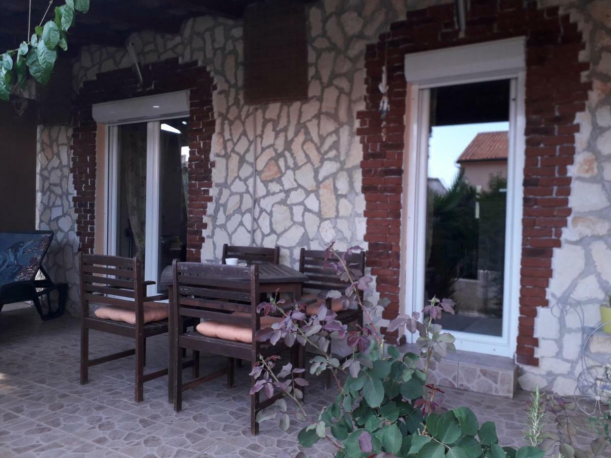 Apartman Ilaria Medulin Exterior photo